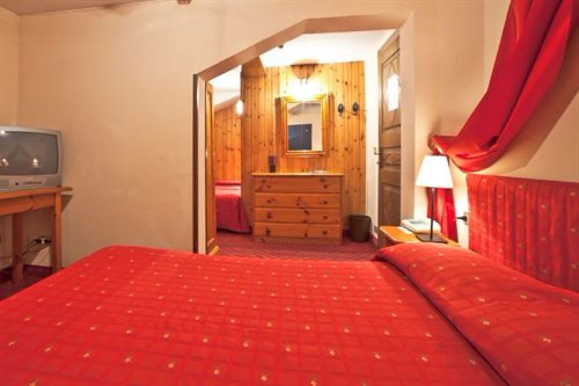 Hotel Courmayeur Bagian luar foto