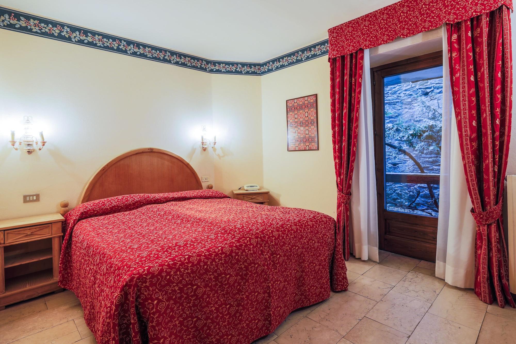 Hotel Courmayeur Bagian luar foto