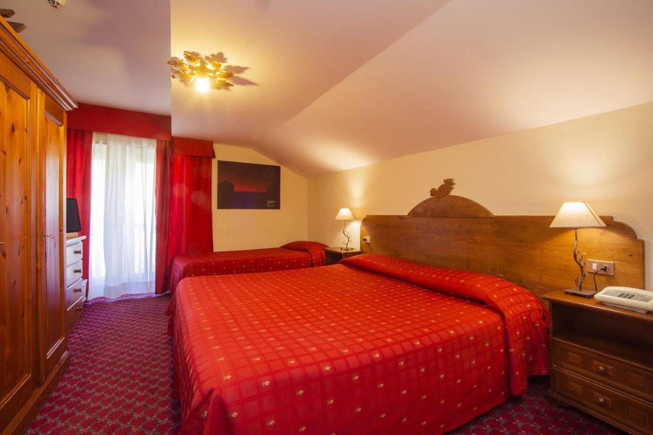Hotel Courmayeur Bagian luar foto
