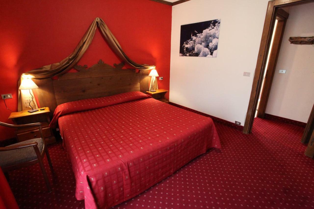 Hotel Courmayeur Bagian luar foto